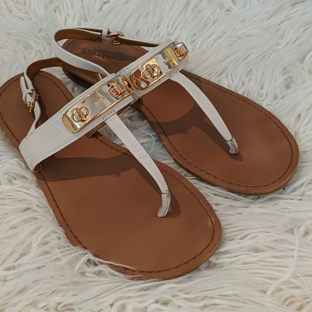 Sz 9 Coach Sandals